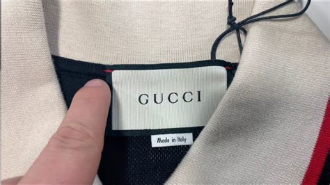 como saber si una camisa gucci es original|Cómo saber si una camiseta Gucci es o.